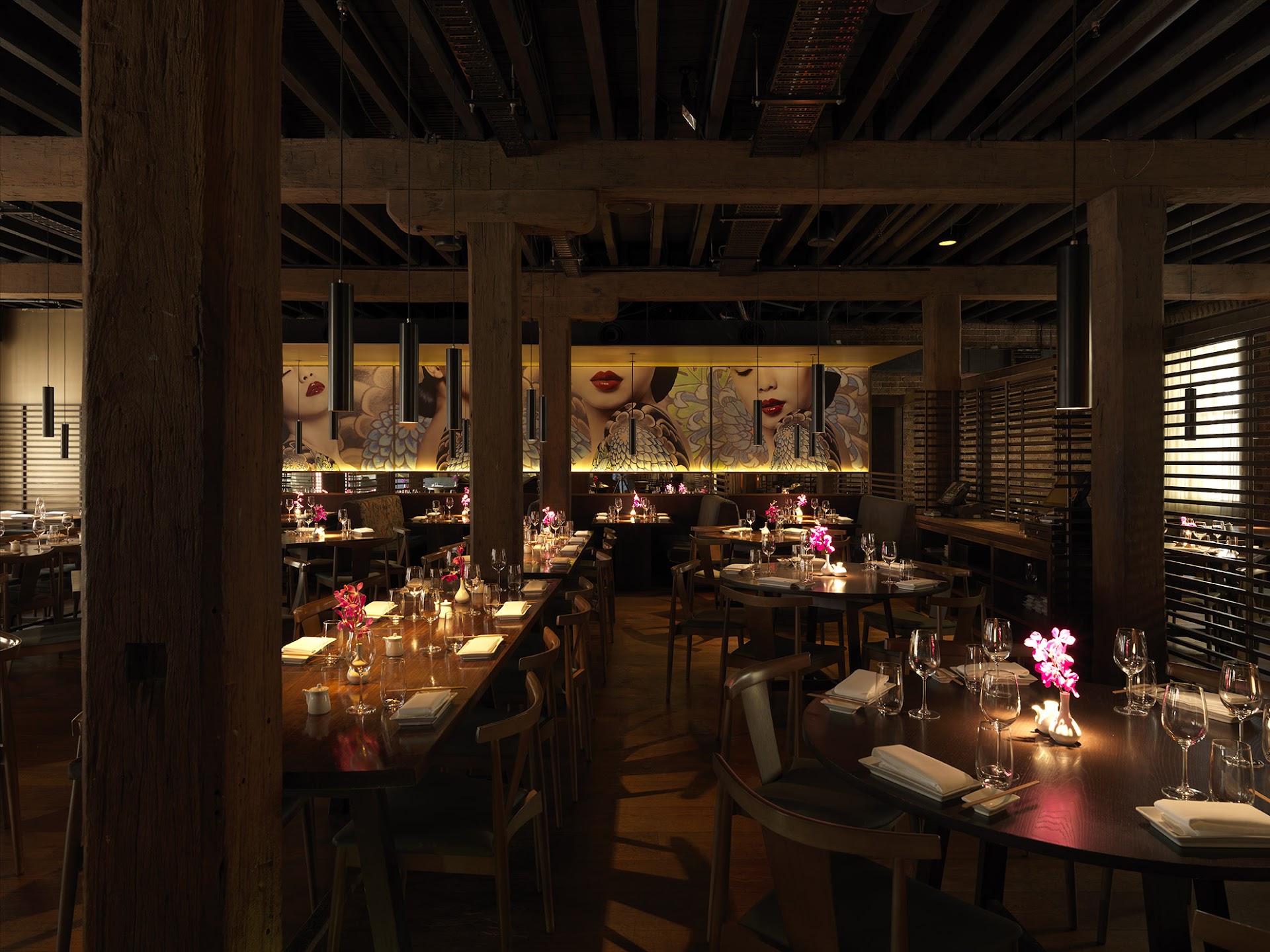 Saké Restaurant & Bar dining room inside the Argyle Stores