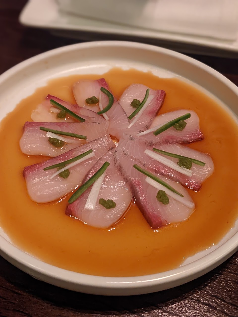 Sashimi-style kingfish plate at Saké Restaurant & Bar